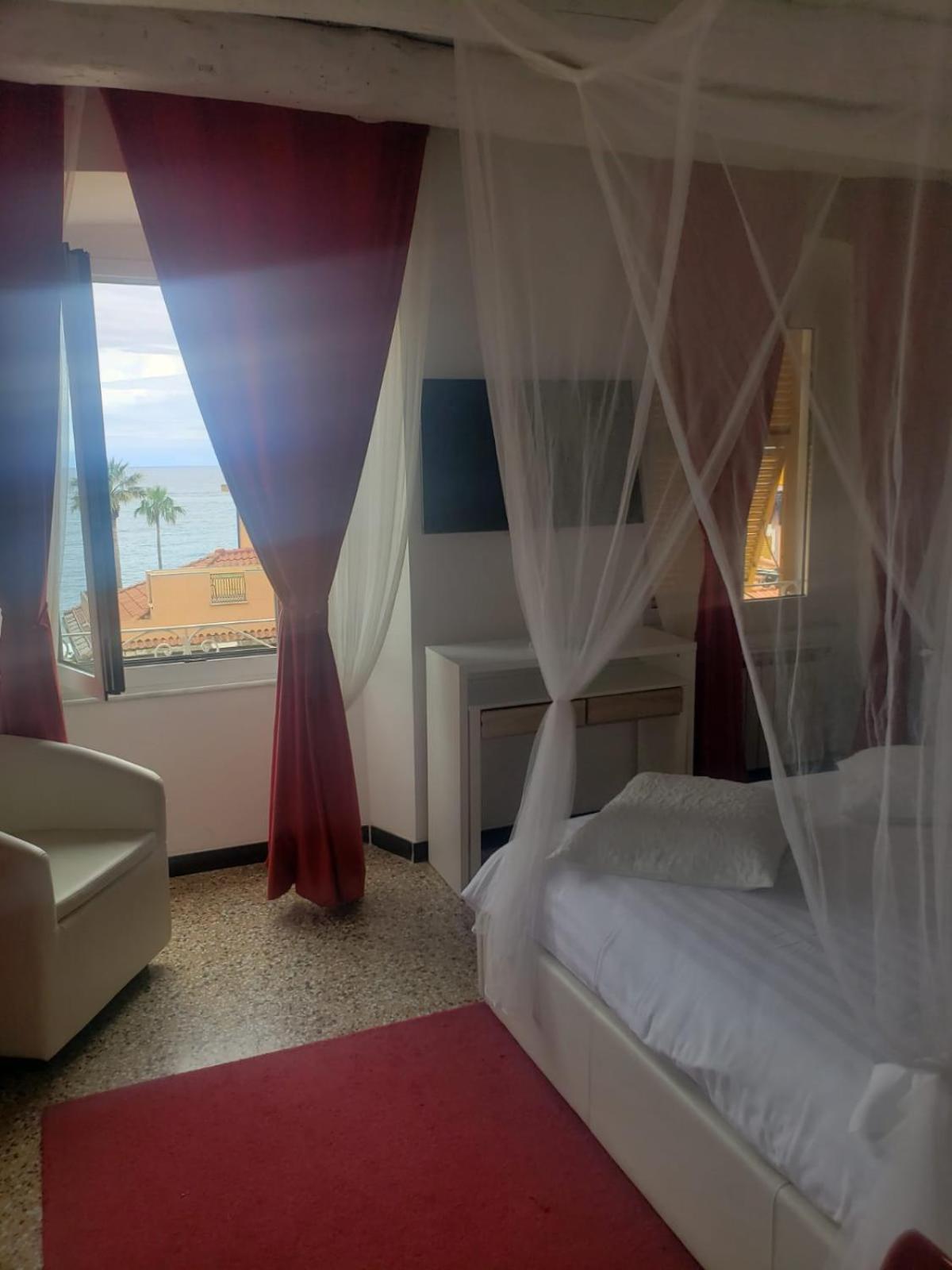 Varazze Suite Sauna E Hammam Eksteriør bilde