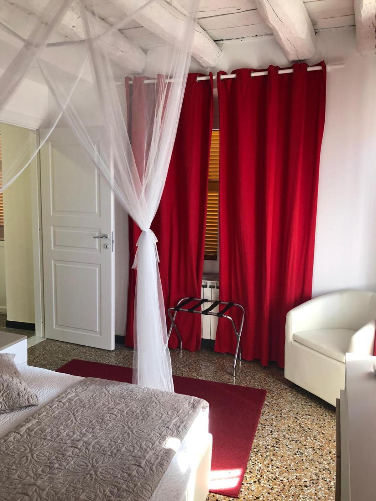 Varazze Suite Sauna E Hammam Eksteriør bilde